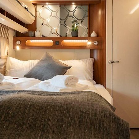 Bergwelt-M - Scheunencamping Schroecken Ngoại thất bức ảnh