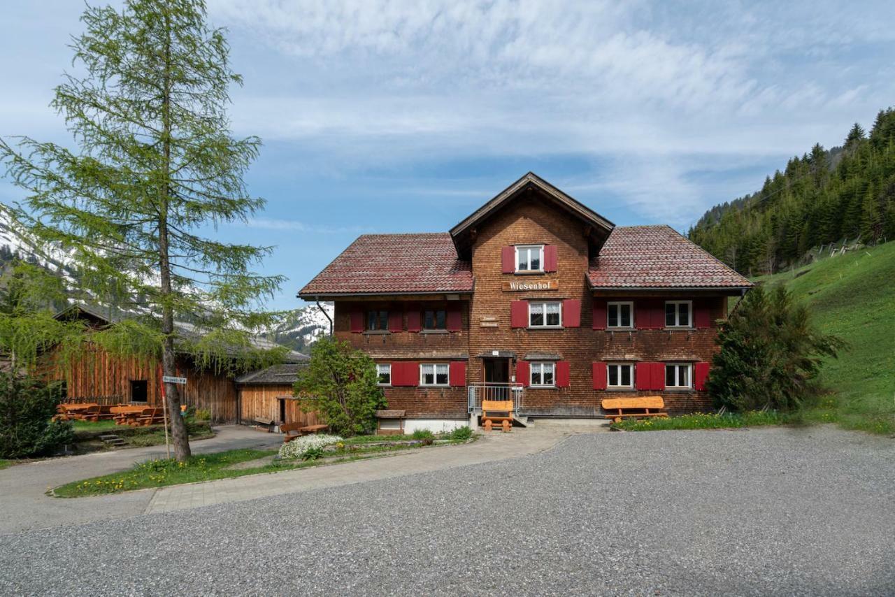 Bergwelt-M - Scheunencamping Schroecken Ngoại thất bức ảnh
